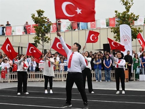 İlçemizde 19 Mayıs Atatürk Anma, Gençlik ve Spor Bayramı Coşkuyla Kutlandı